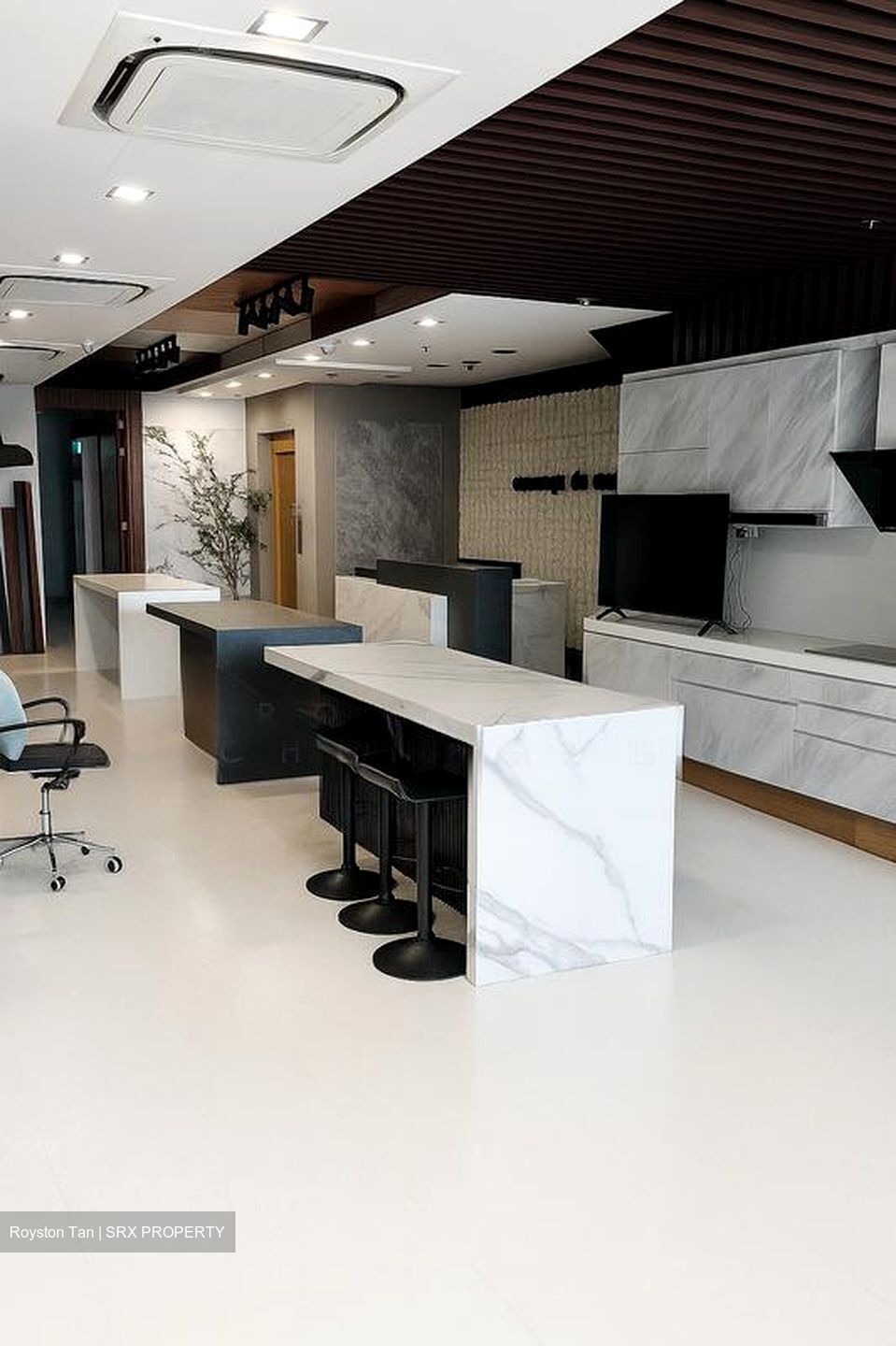 Kb Industrial Building (D14), Factory #495934221